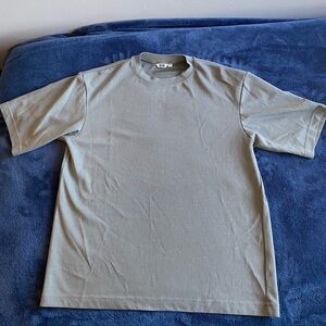 Oversized Men's Green Short Sleeve Tee Medium (Athletic/Causal)